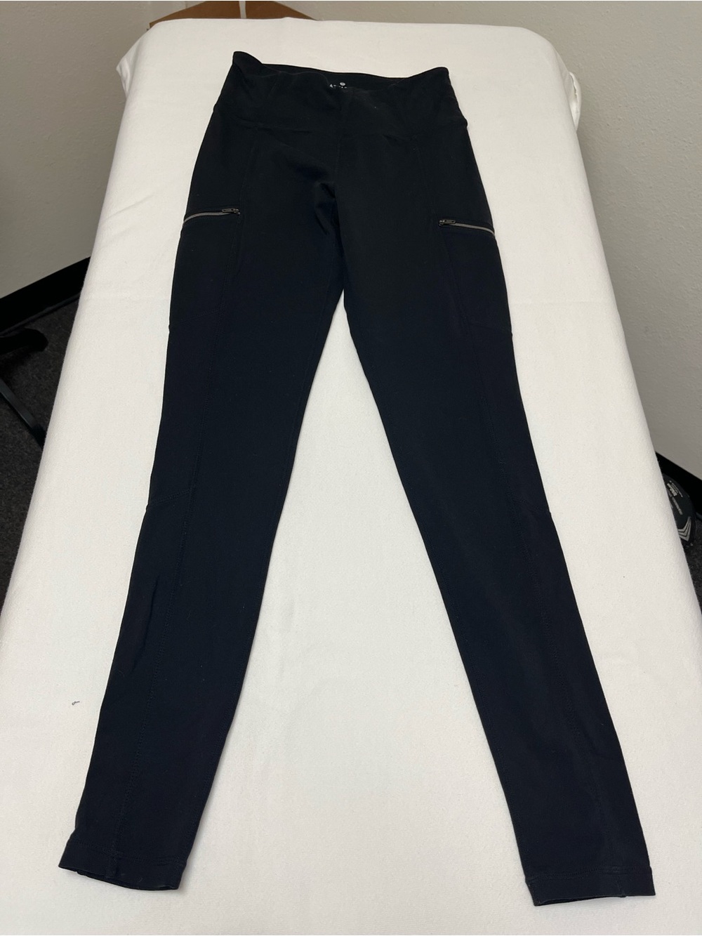 Athleta Leggings | Size S | Black | Excellent Pre-Owned Condition